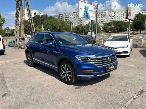 Volkswagen Touareg 2019 - фото 3