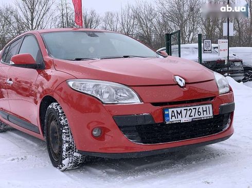 Renault Megane 2010 - фото 8
