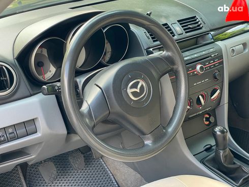 Mazda 3 2006 серый - фото 13