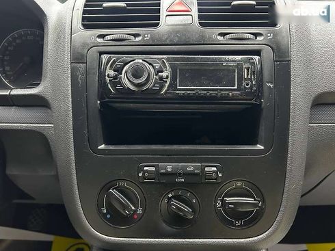 Volkswagen Golf 2004 - фото 12