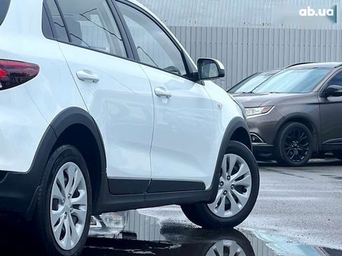 Kia Rio X-Line 2018 - фото 10