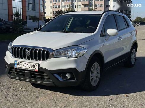 Suzuki SX4 2019 - фото 8