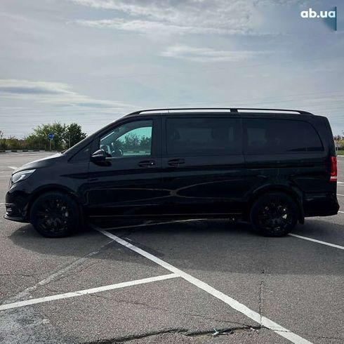 Mercedes-Benz V-Класс 2018 - фото 6