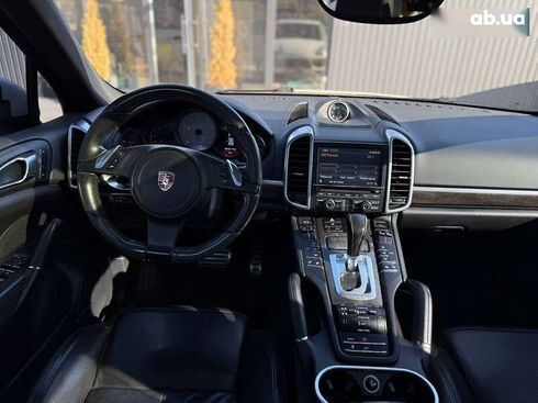 Porsche Cayenne 2011 - фото 15