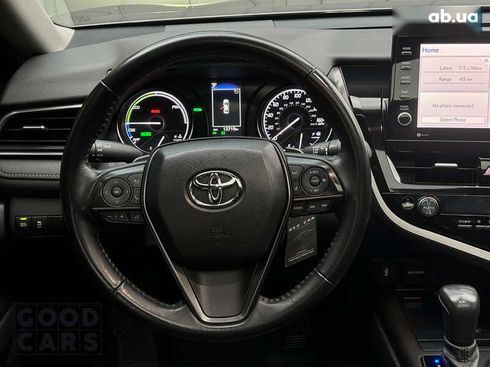 Toyota Camry 2023 - фото 16