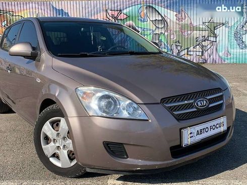 Kia Cee'd 2008 - фото 2