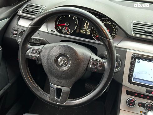 Volkswagen Passat CC 2012 белый - фото 15