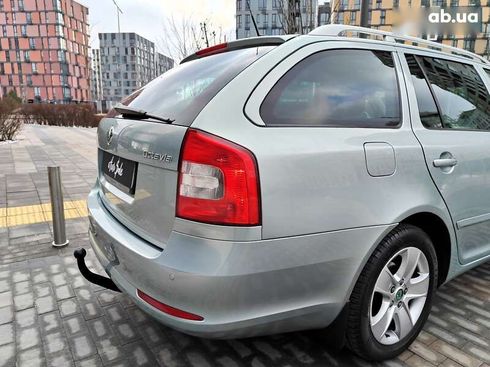 Skoda Octavia 2012 - фото 19