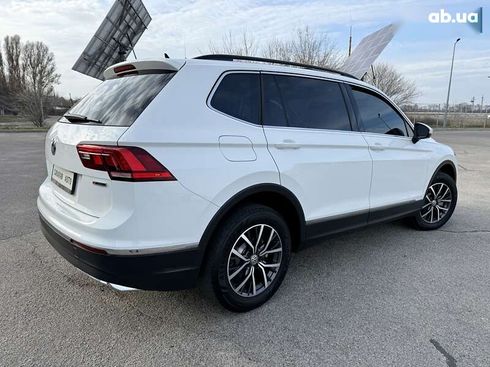 Volkswagen Tiguan 2021 - фото 23