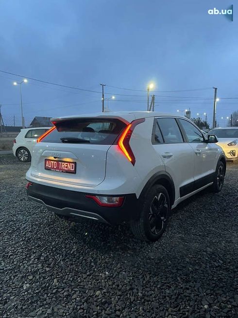 Kia Niro 2024 - фото 5