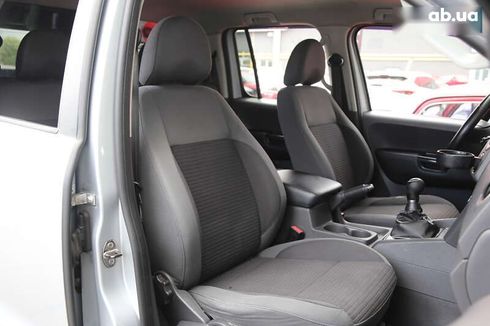 Volkswagen Amarok 2012 - фото 12