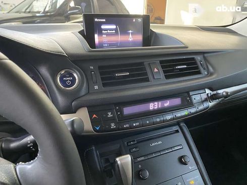 Lexus CT 2017 - фото 17