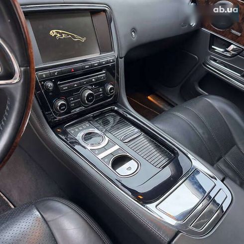 Jaguar XJ 2013 - фото 13