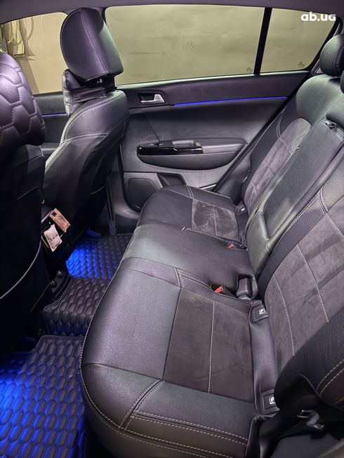 Kia Sportage 2021 белый - фото 13