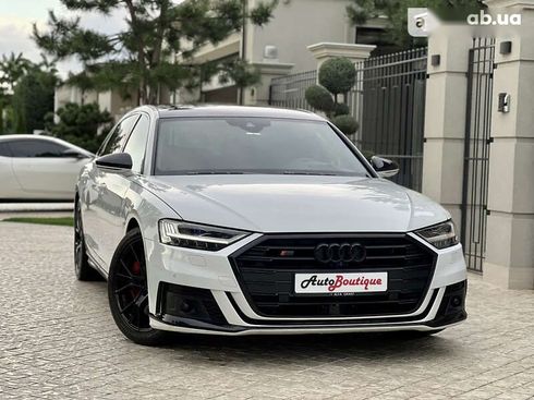 Audi S8 2020 - фото 28