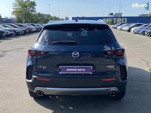 Mazda CX-50 2022 - фото 8