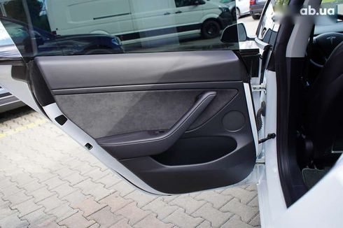 Tesla Model 3 2022 - фото 26