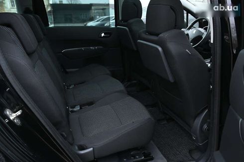 Peugeot 5008 2011 - фото 28