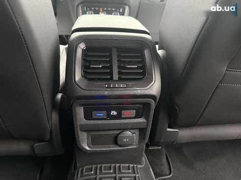 Volkswagen Tiguan 2019 - фото 20