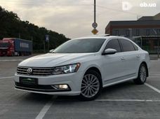 Продажа б/у Volkswagen Passat в Киеве - купить на Автобазаре