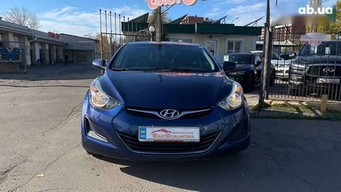Hyundai Elantra 2015 - фото 2