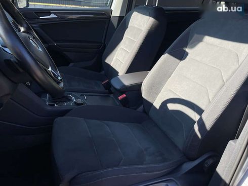 Volkswagen Tiguan Allspace 2021 - фото 28