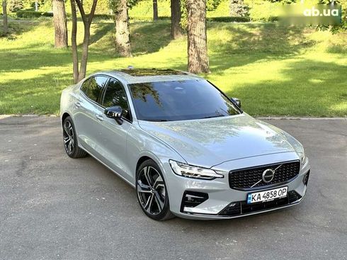 Volvo S60 2024 - фото 19
