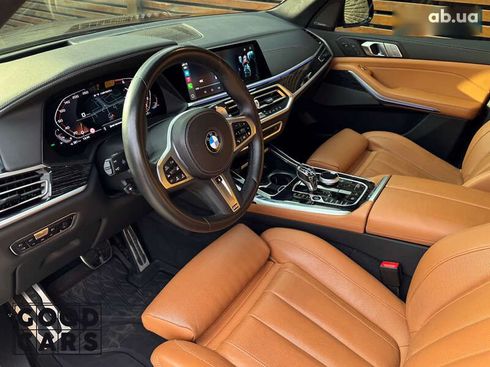 BMW X7 2022 - фото 11