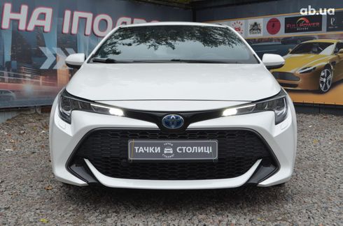 Toyota Corolla 2019 белый - фото 3