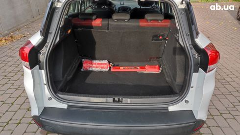 Renault Clio 2015 белый - фото 6