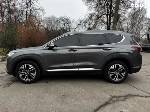 Hyundai Santa Fe 2019 серый - фото 23