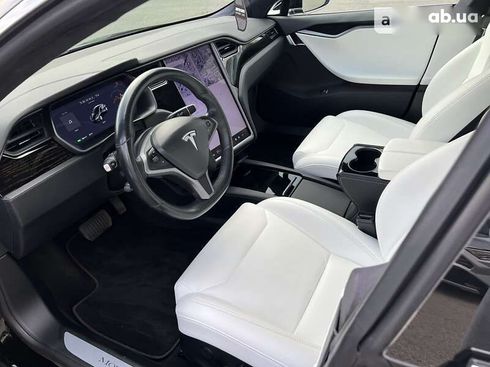 Tesla Model S 2019 - фото 13