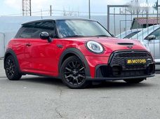 Продажа б/у MINI Hatch 2017 года в Киеве - купить на Автобазаре
