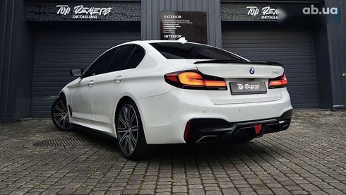 BMW 5 серия 2018 - фото 14