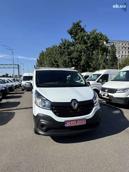 Renault Trafic 2018 - фото 2