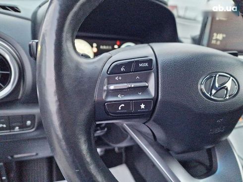 Hyundai Kona Electric 2021 - фото 29