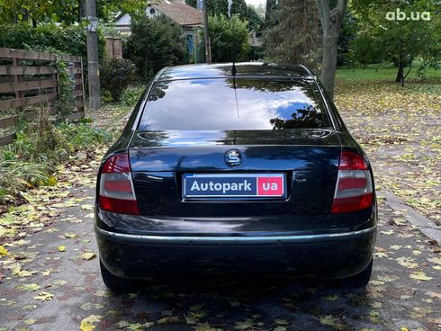 Skoda Superb 2006 черный - фото 9