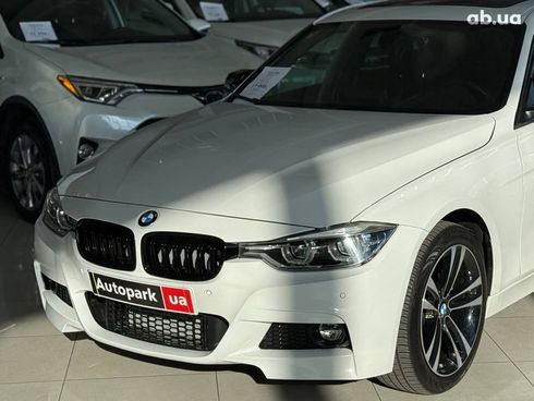 BMW 3 серия 2016 белый - фото 4