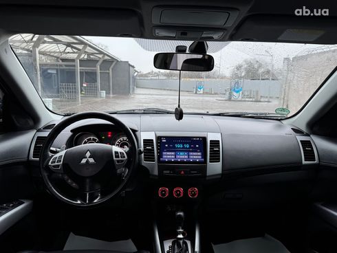 Mitsubishi Outlander XL 2011 черный - фото 16