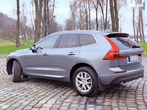 Volvo XC60 2019 - фото 3