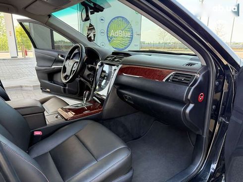 Toyota Camry 2011 - фото 22