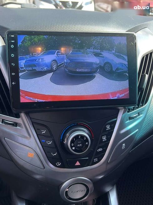 Hyundai Veloster 2013 - фото 15