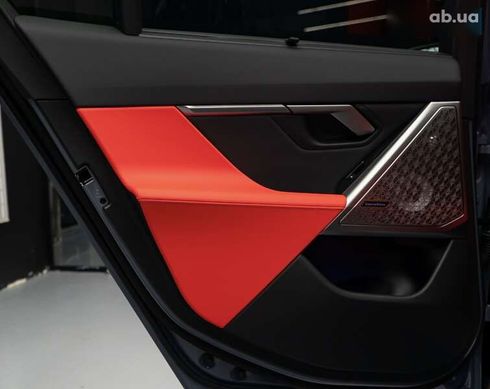 BMW M5 2025 - фото 25