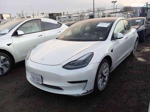 Tesla Model 3 2022 - фото 5