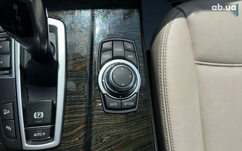 BMW X3 2012 - фото 25