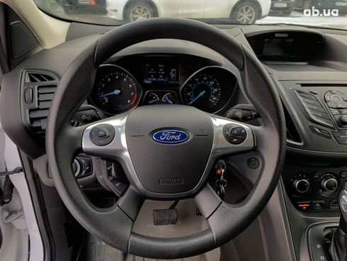 Ford Escape 2015 белый - фото 32