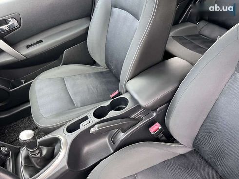 Nissan Qashqai 2011 - фото 22