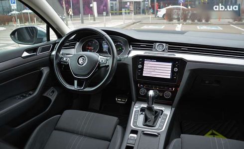 Volkswagen passat alltrack 2017 - фото 21