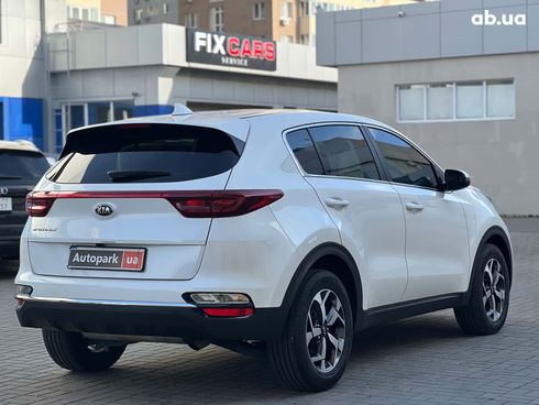 Kia Sportage 2021 белый - фото 10