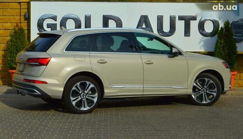 Audi Q7 2021 - фото 13